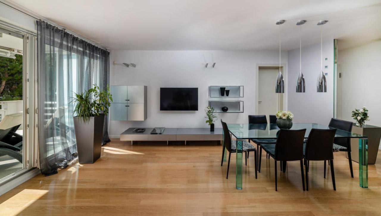 Hermosa Luxury Apartment สปลิท ภายนอก รูปภาพ
